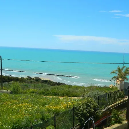 Till E Il Mare Villaggio Pirandello